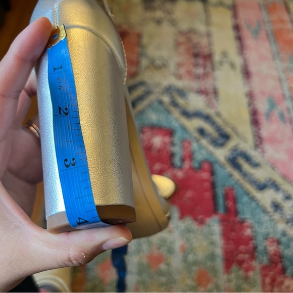 SAM EDELMAN Yaro Block Heel Leather Sandal 4"
Silver Shimmer Ankle Strap Party - Picture 6 of 6